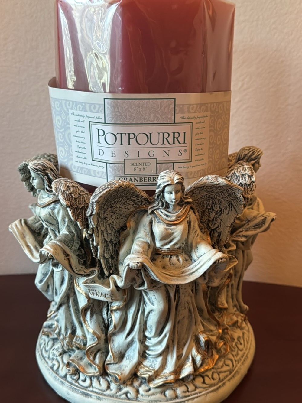 Potpourri Designs Cranberry Scented Pillar Candle and Five Angel Holder